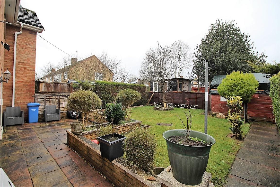 Kestrel Way, Southcote, Reading